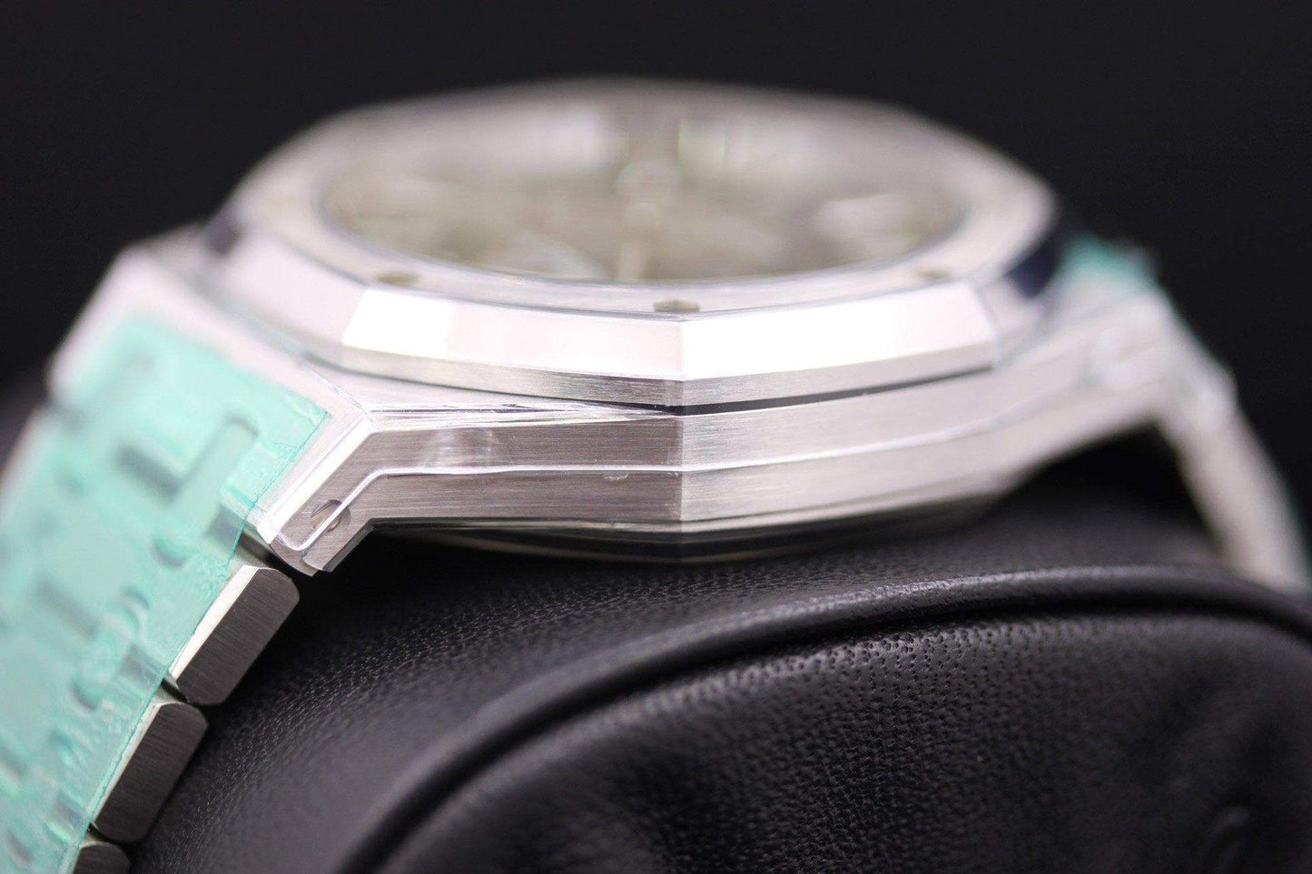 Audemars Piguet Royal Oak 37mm 15450ST Blue Dial