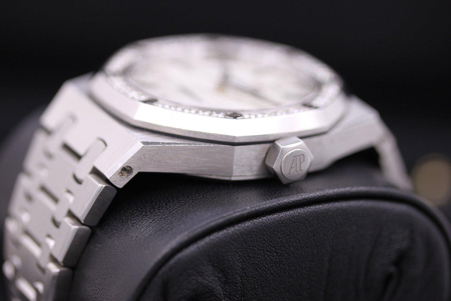 Audemars Piguet Royal Oak 37mm 15451ST White Dial Pre-Owned