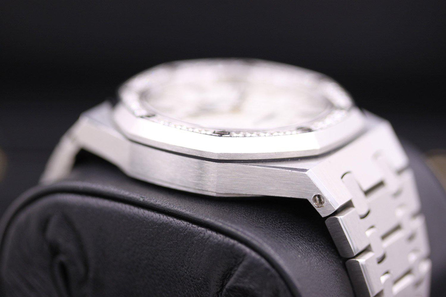 Audemars Piguet Royal Oak 37mm 15451ST White Dial Pre-Owned