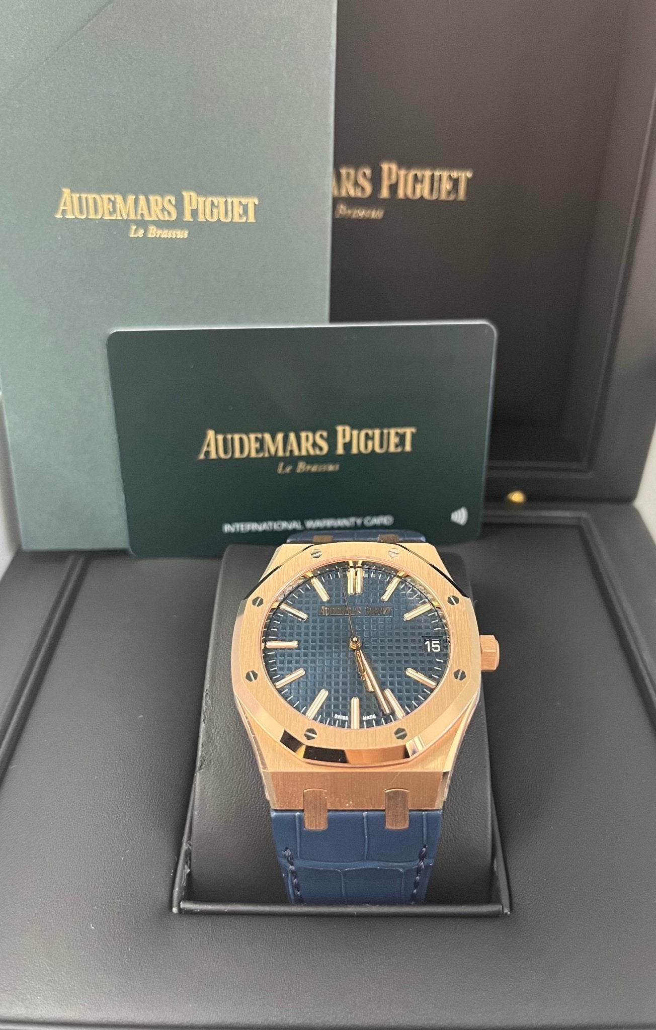 Audemars Piguet Royal Oak 41mm 18k Rose Gold Blue Dial Ref. 15510OR.OO.D315CR.02