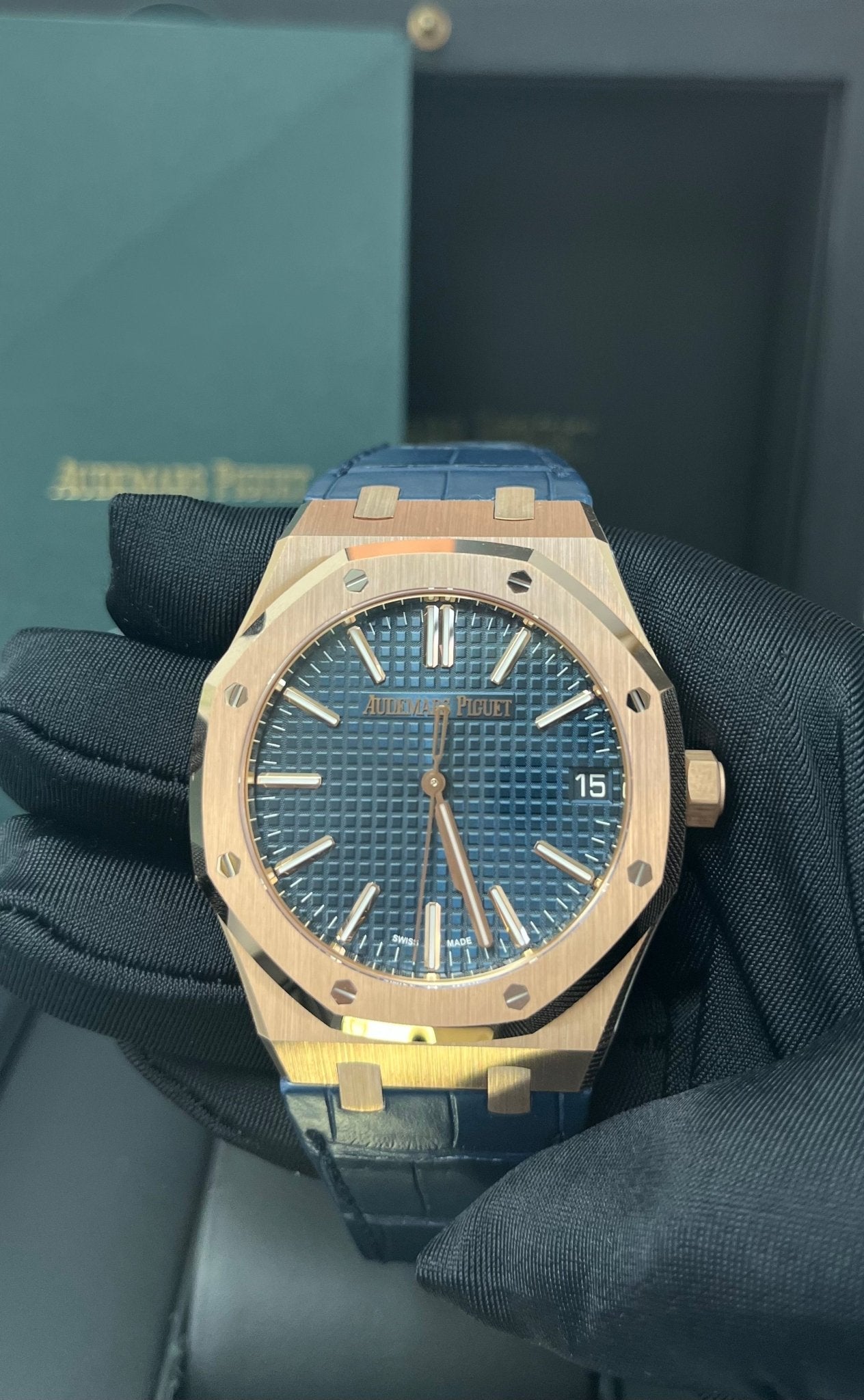 Audemars Piguet Royal Oak 41mm 18k Rose Gold Blue Dial Ref. 15510OR.OO.D315CR.02
