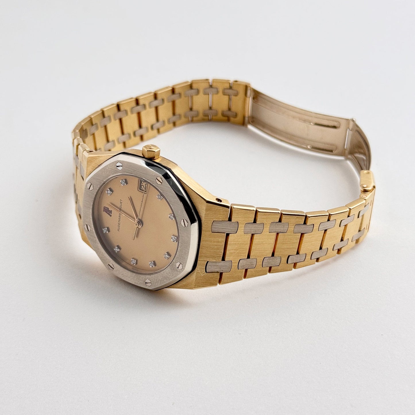 Audemars Piguet Royal Oak 6023AC Yellow Gold White Gold Diamond Dial Quartz