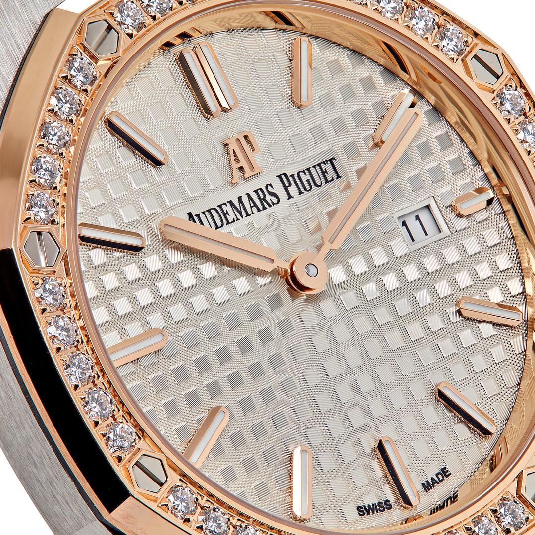 Audemars Piguet Royal Oak 67651SR.ZZ.1261SR.01 'Ladies' Quartz Rose Gold Stainless Steel Diamond Bezel