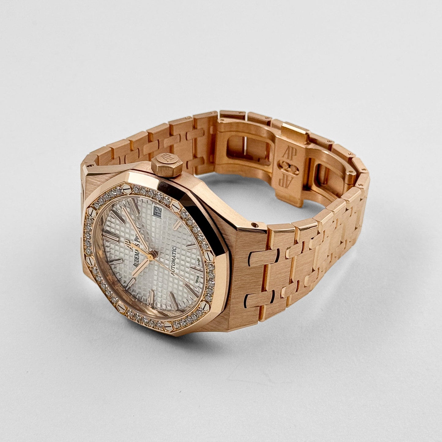 Audemars Piguet Royal Oak 15451OR.ZZ.1256OR.01.A 'Ladies' Rose Gold White Dial Diamond Bezel