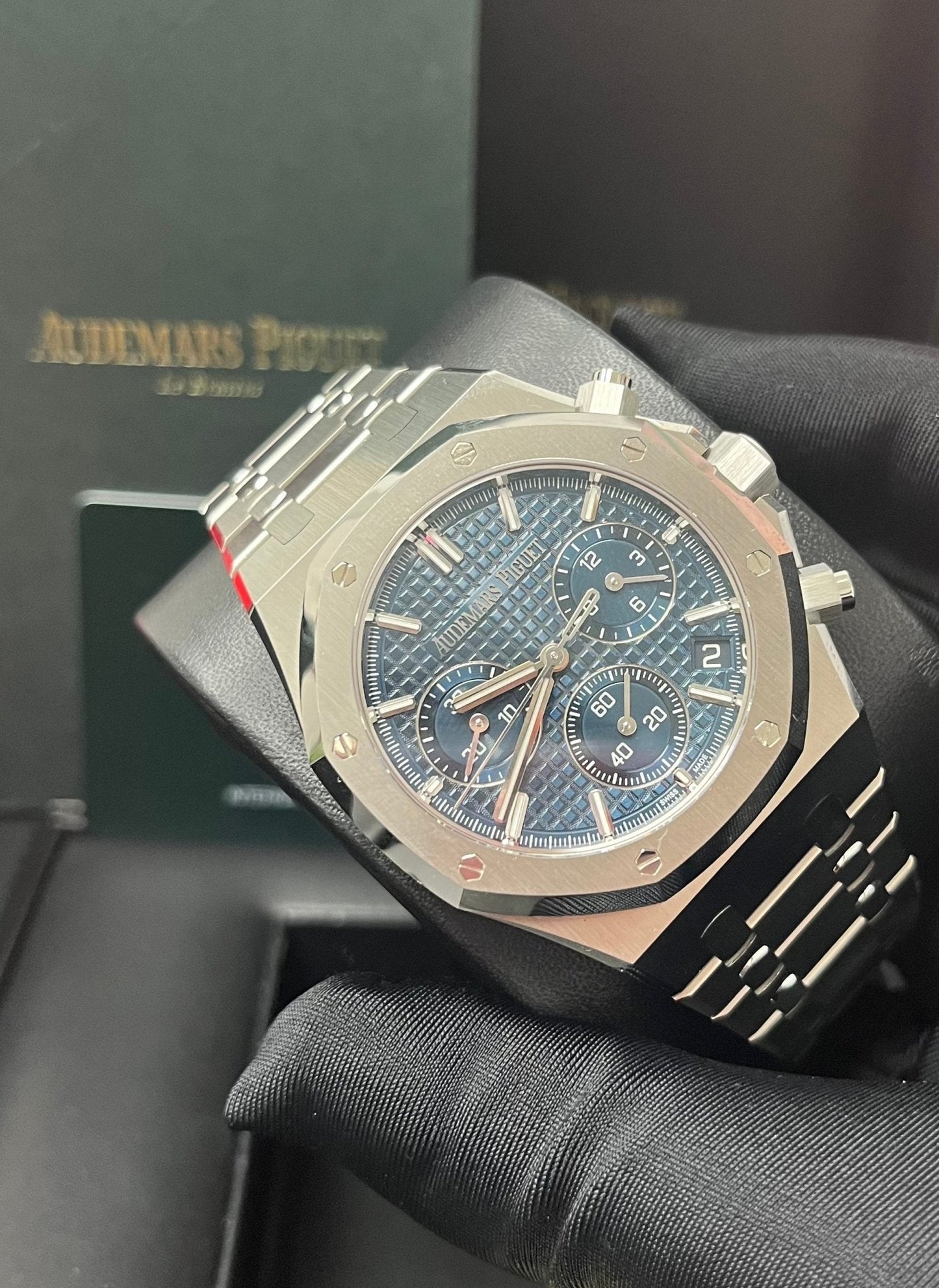 Audemars Piguet Royal Oak Chronograph Blue Index Dial 26240ST.OO.1320ST.05 deposit