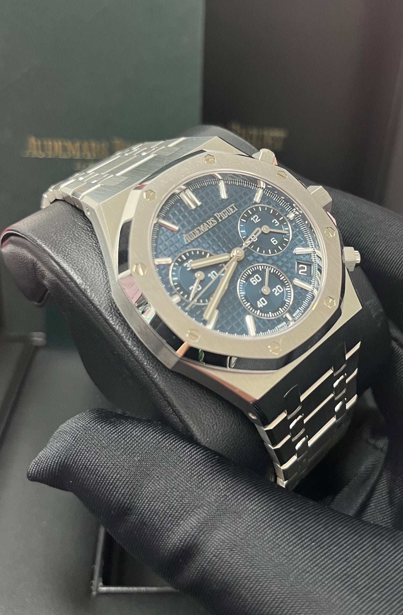 Audemars Piguet Royal Oak Chronograph Blue Index Dial 26240ST.OO.1320ST.05 deposit