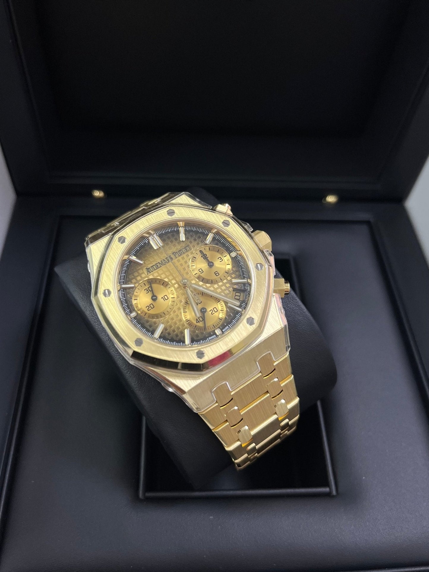 Audemars Piguet Royal Oak Chronograph Yellow Gold Smoked Champagne dial 26240BA.OO.1320BA.02