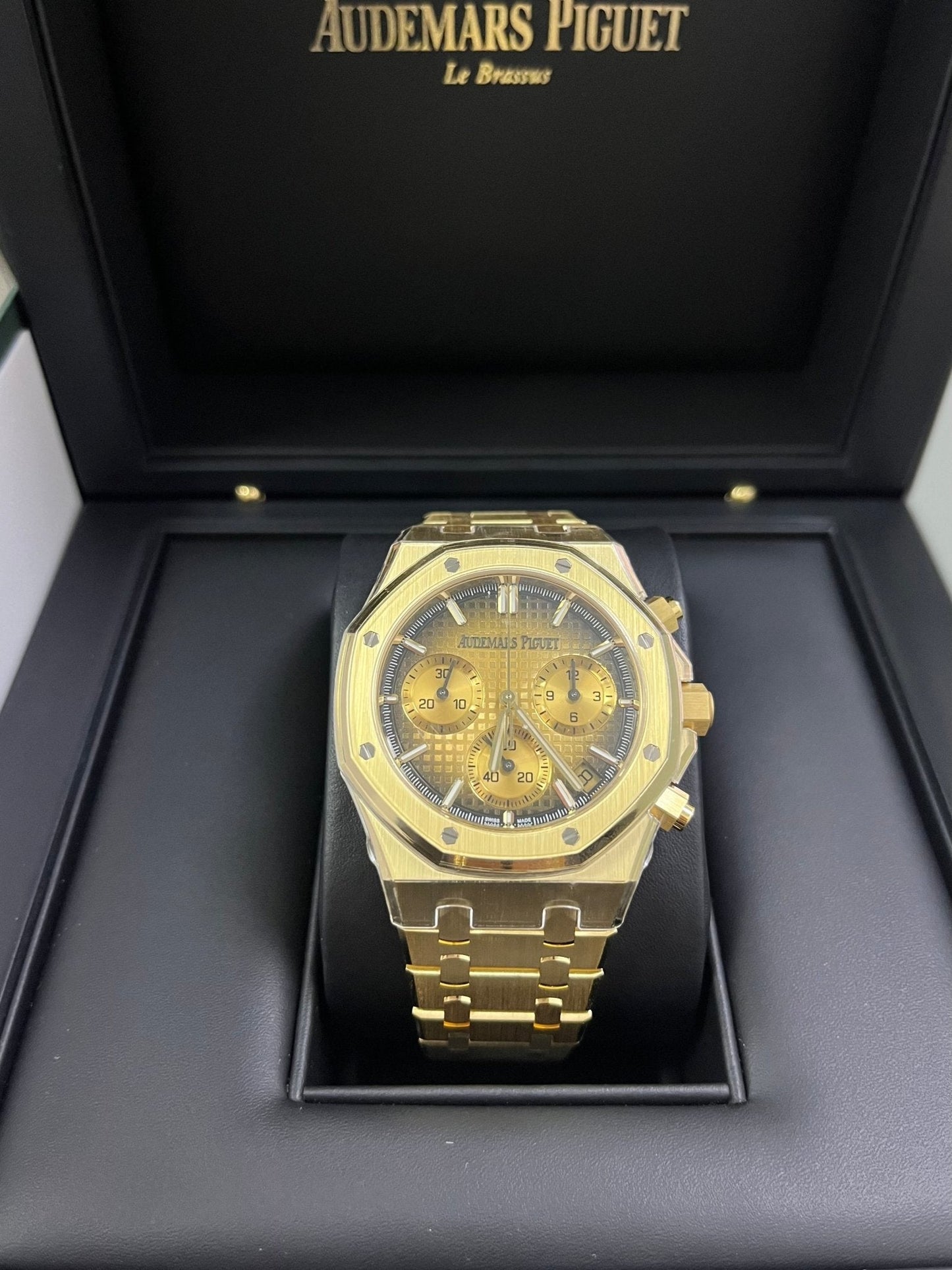 Audemars Piguet Royal Oak Chronograph Yellow Gold Smoked Champagne dial 26240BA.OO.1320BA.02