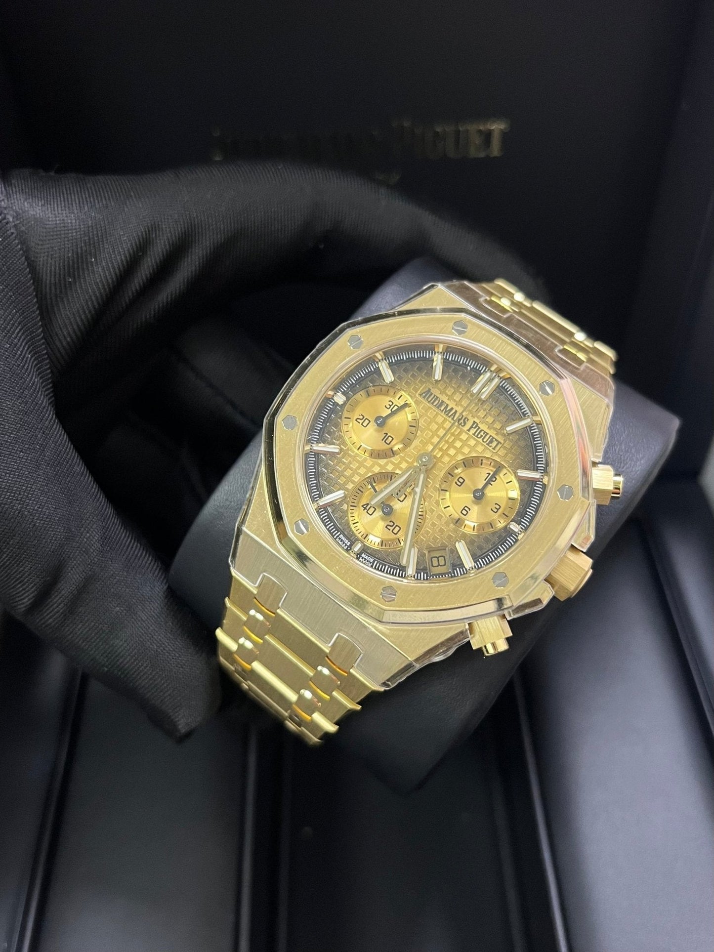 Audemars Piguet Royal Oak Chronograph Yellow Gold Smoked Champagne dial 26240BA.OO.1320BA.02