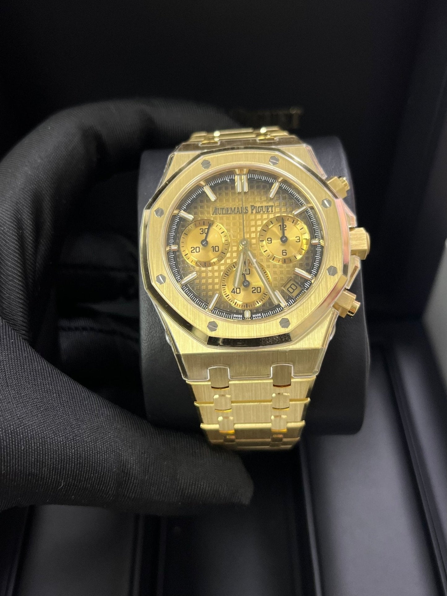 Audemars Piguet Royal Oak Chronograph Yellow Gold Smoked Champagne dial 26240BA.OO.1320BA.02