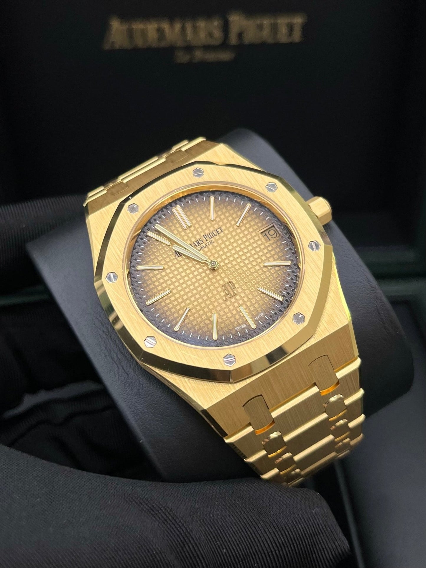 Audemars Piguet Royal Oak Jumbo Extra Thin 50th Anniversary "Smoked Gold" 2022 16202BA.OO.1240BA.01