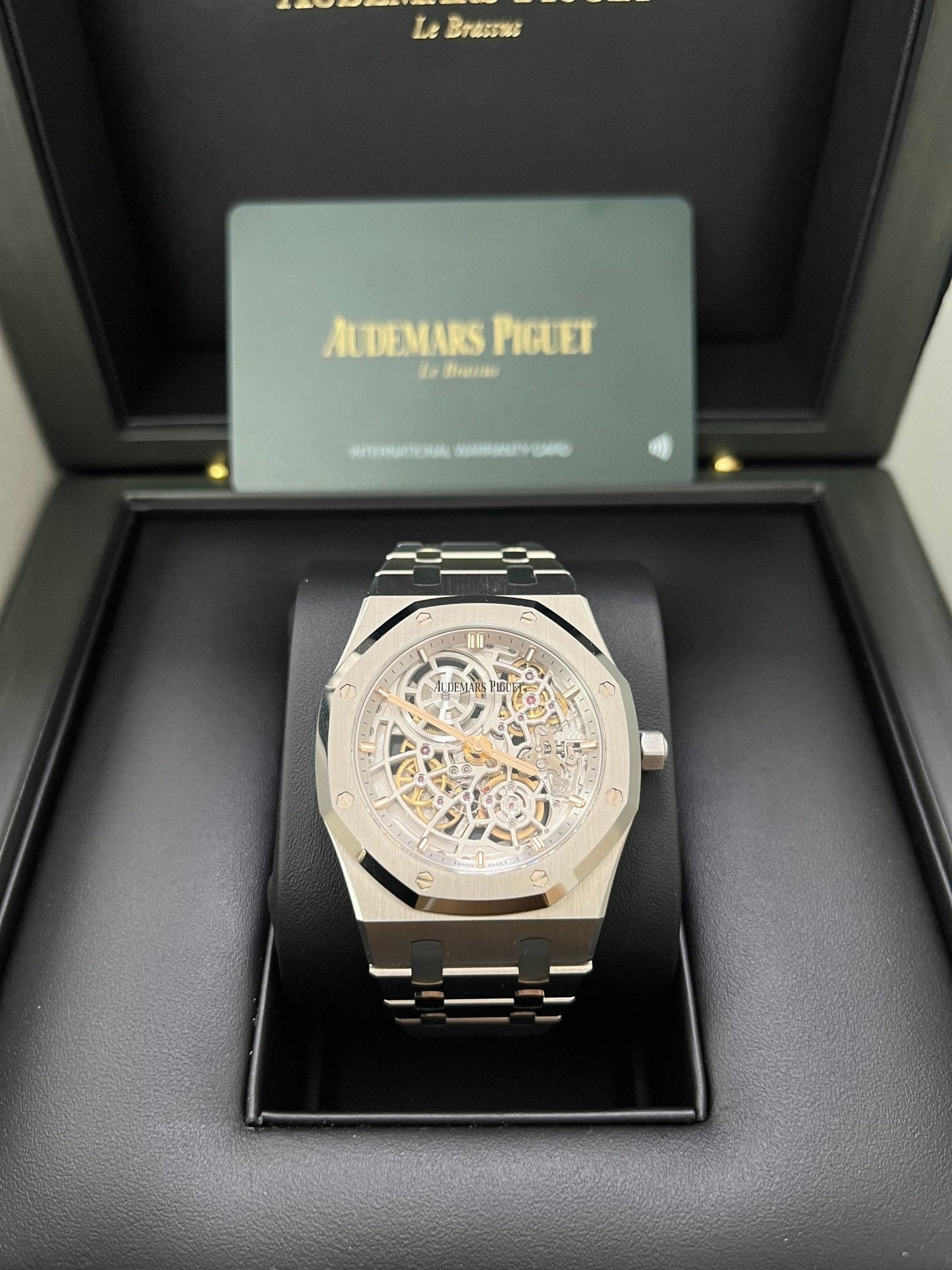 Audemars Piguet Royal Oak Jumbo "Jumbo" Extra-Thin Squelette "50TH ANNIVERSARY" Ref. 16204ST.OO.1240ST.01