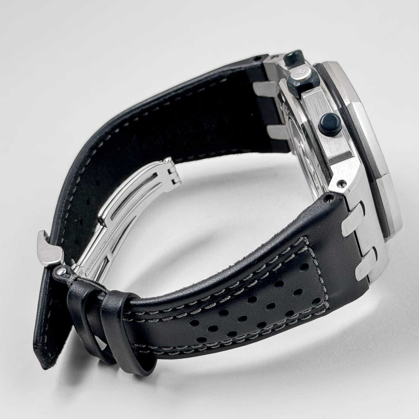 Audemars Piguet Royal Oak Offshore 26182ST.OO.D018CR.01 'Sachin Tendulkar' Chronograph Limited Edition of 300