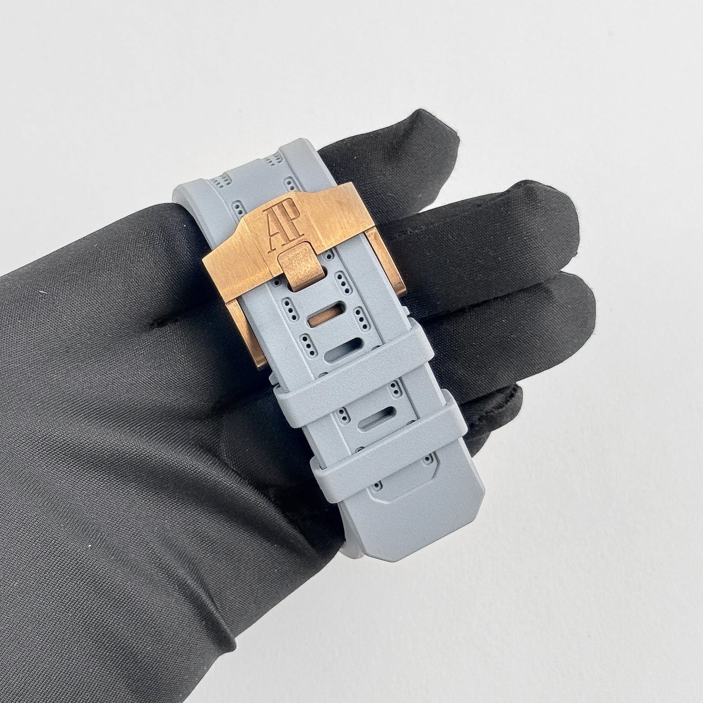 Audemars Piguet Royal Oak Offshore 26210OI.OO.A109CR.01 Chronograph 'Lebron James' Limited Edition of 600 (2013)