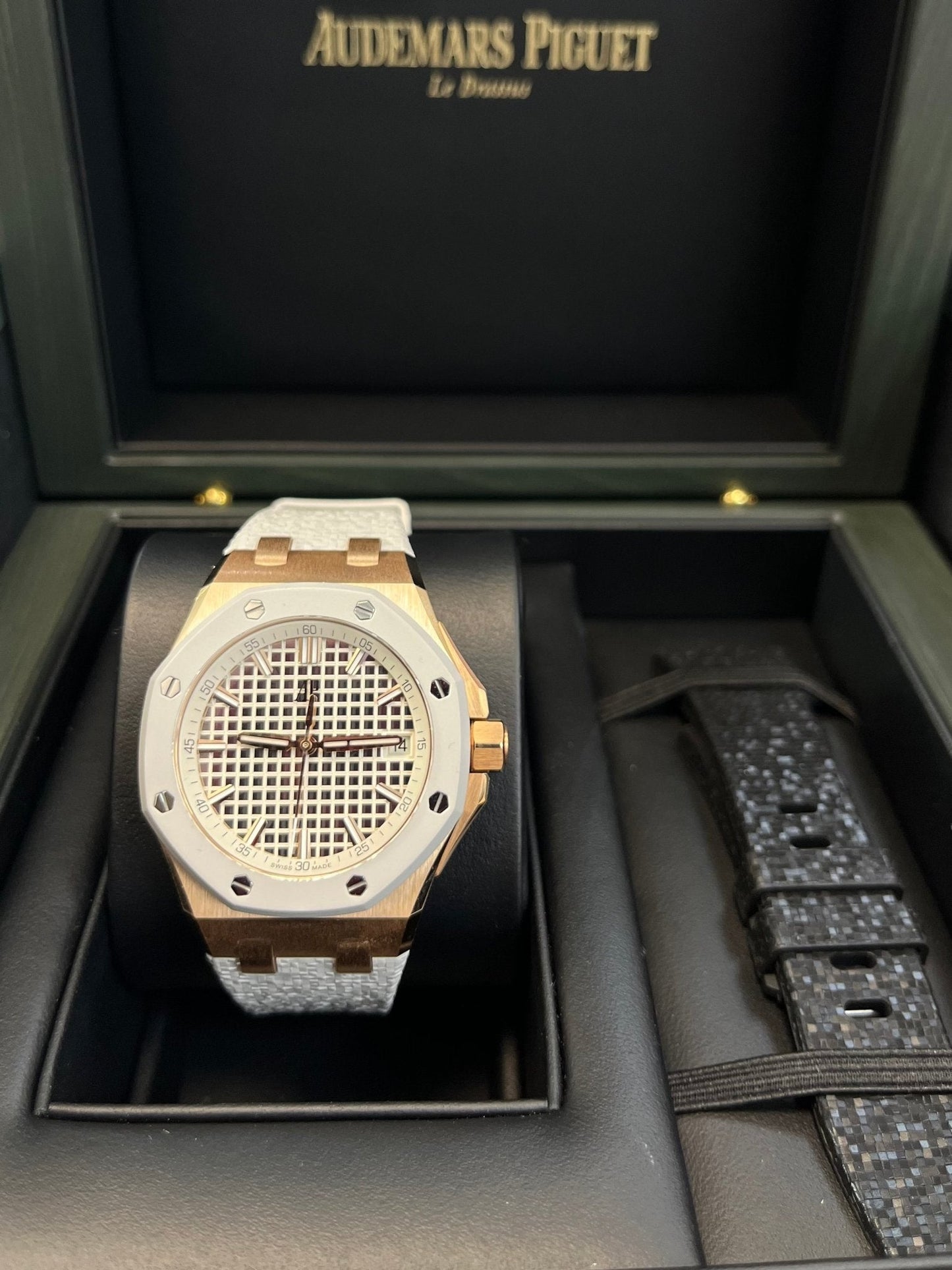 Audemars Piguet Royal Oak Offshore 77605OK.OO.A101CA.01