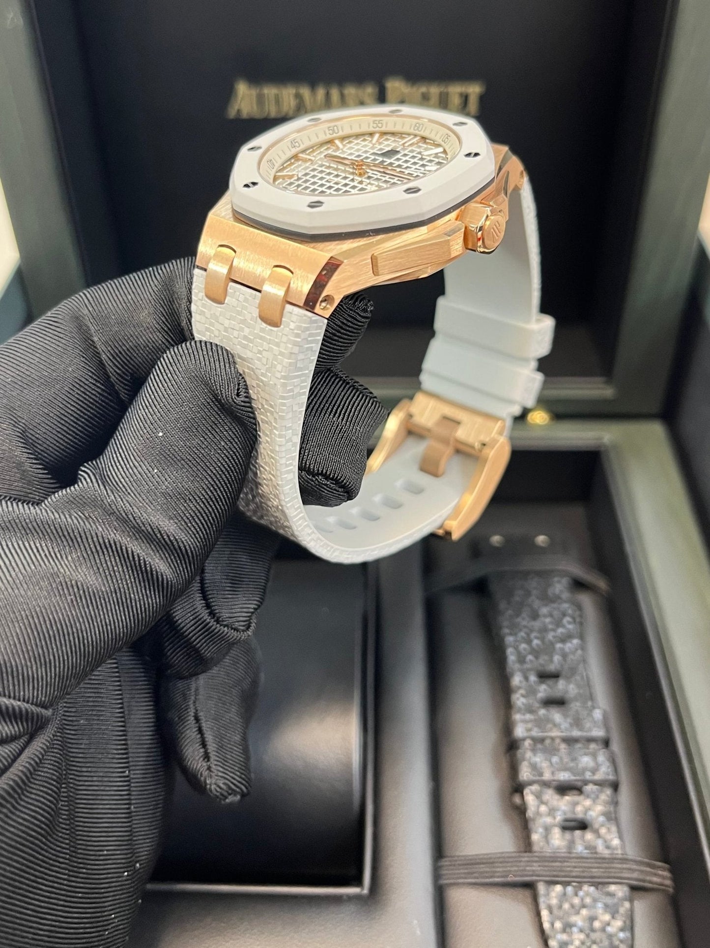 Audemars Piguet Royal Oak Offshore 77605OK.OO.A101CA.01