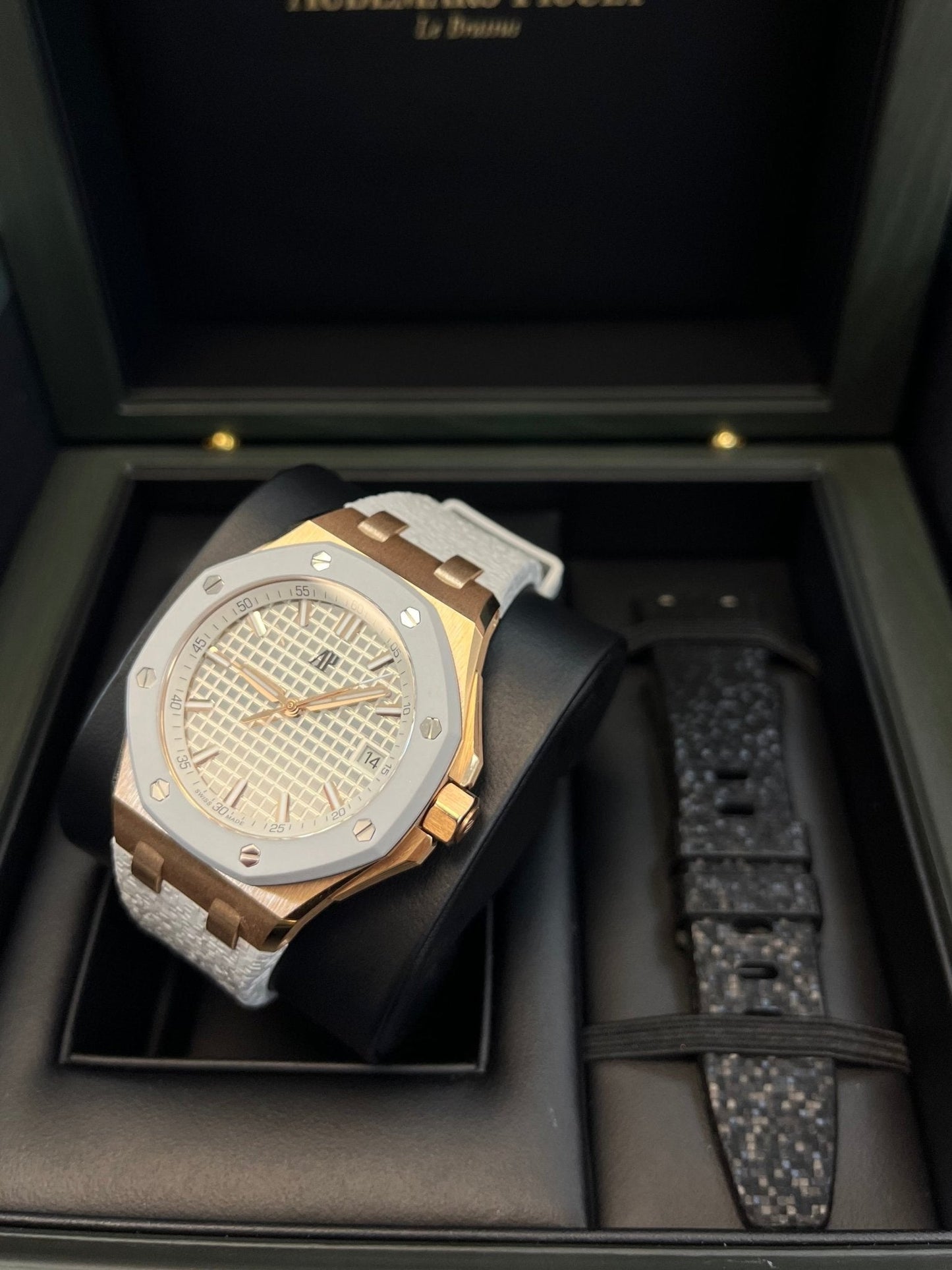 Audemars Piguet Royal Oak Offshore 77605OK.OO.A101CA.01