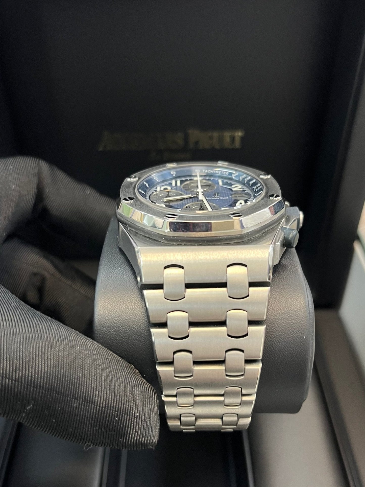 Audemars Piguet Royal Oak Offshore Chronograph 25721TI.OO.1000Ti.02