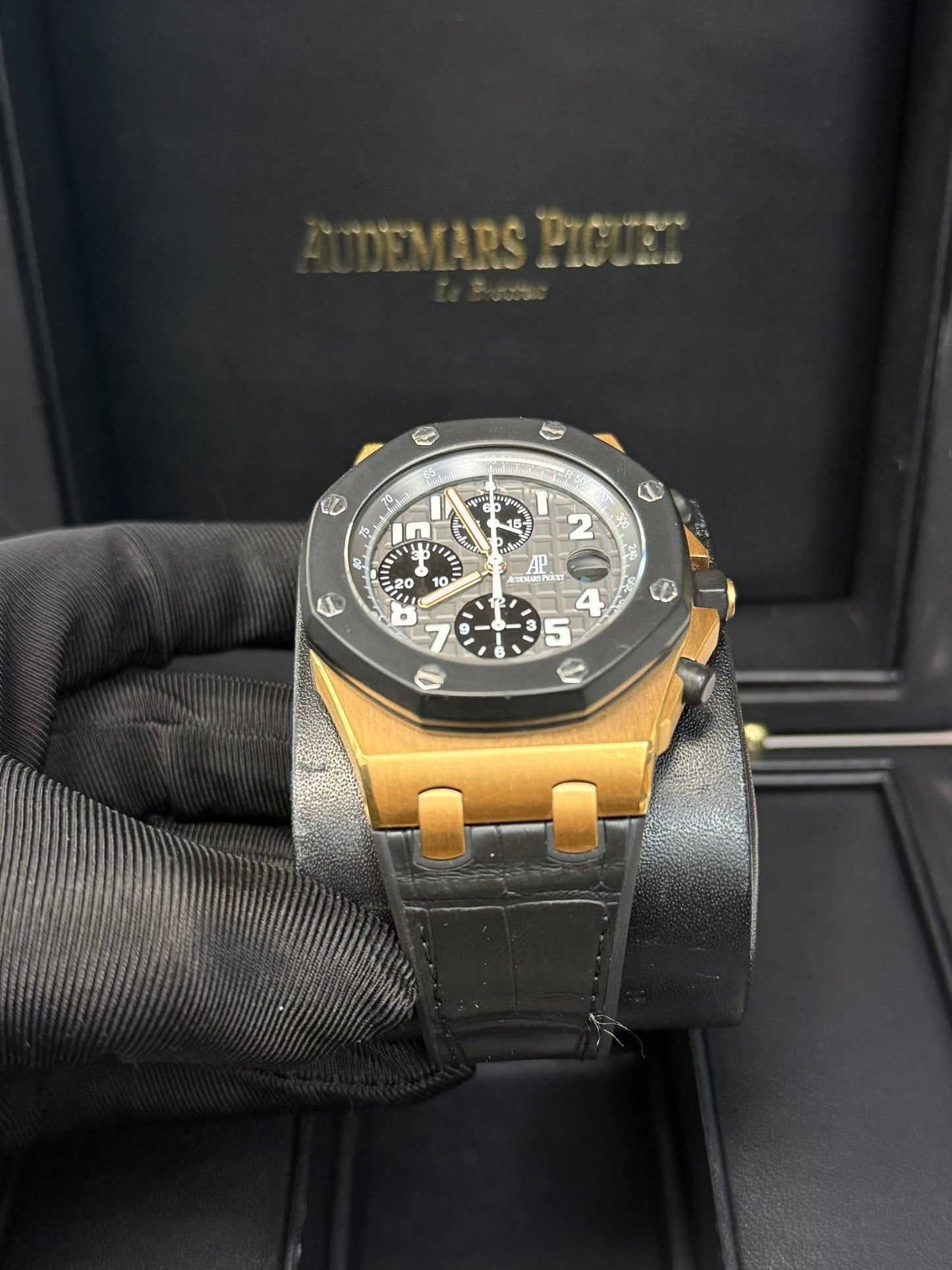 Audemars Piguet Royal Oak Offshore Chronograph 25940OK.OO.D002CA.01