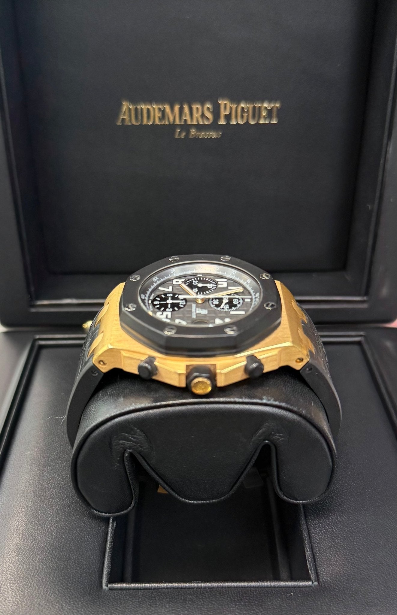 Audemars Piguet Royal Oak Offshore Chronograph 25940OK.OO.D002CA.01