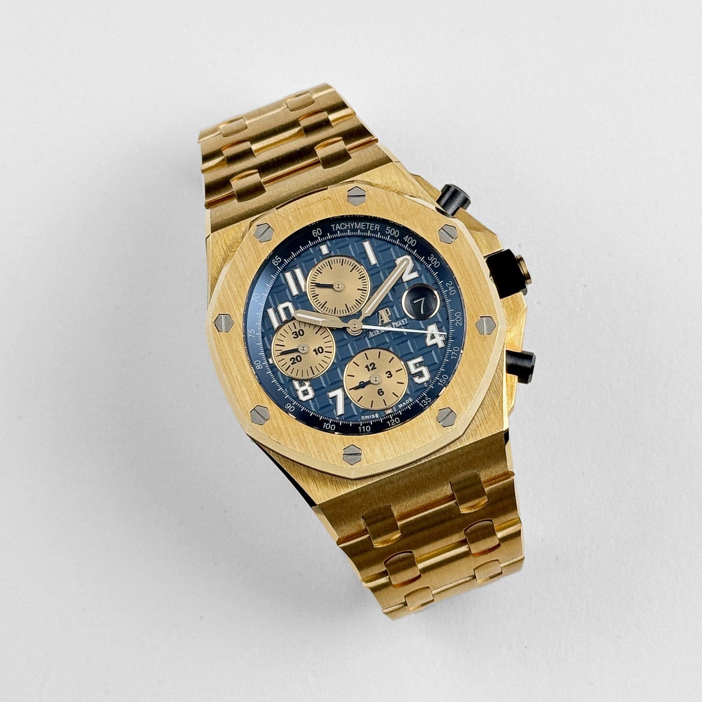 Audemars Piguet Royal Oak Offshore Chronograph 26470BA.OO.1000BA.01 Yellow Gold Blue Dial (2017)