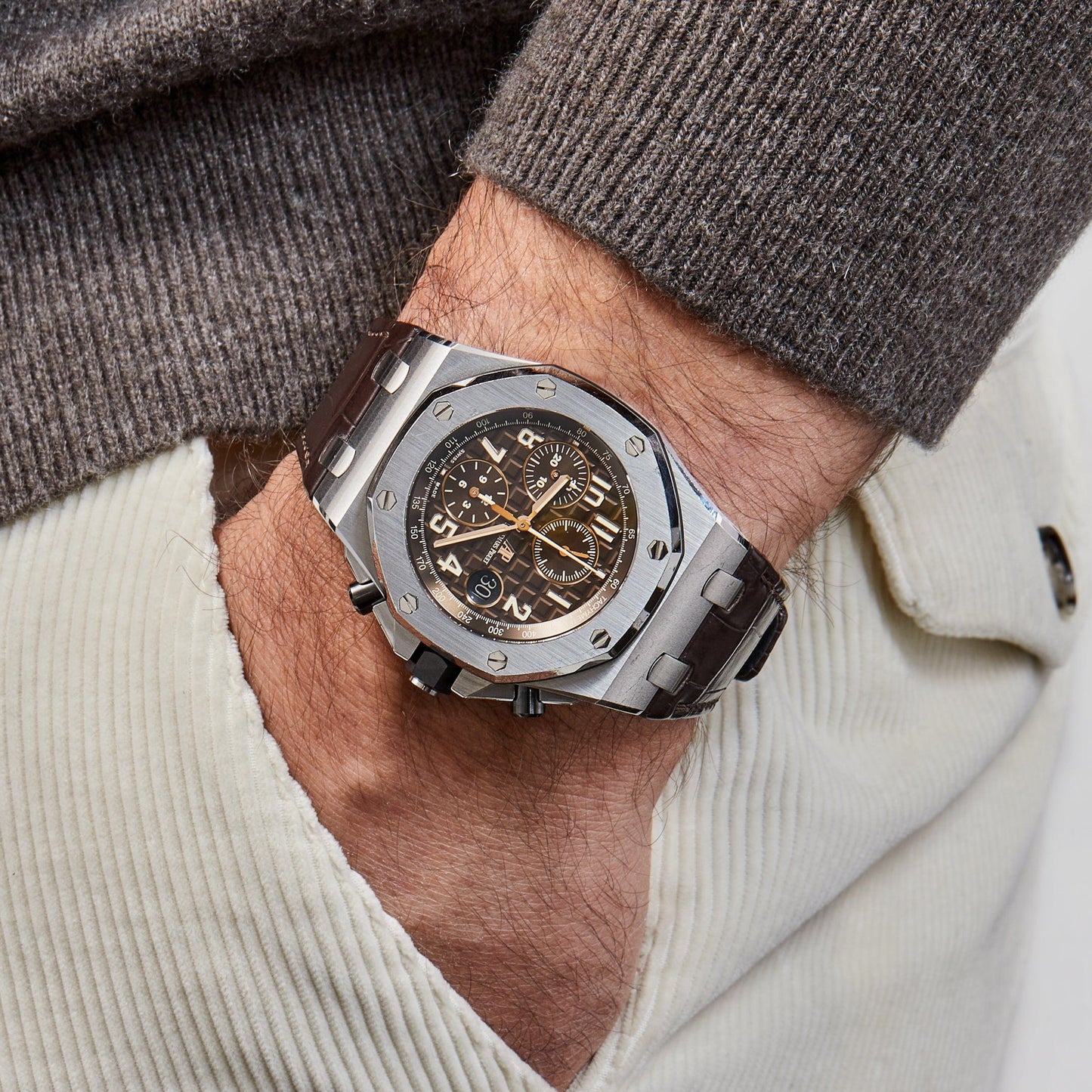 Audemars Piguet Royal Oak Offshore 26470ST.OO.A820CR.01 Chronograph Stainless Steel Brown Dial