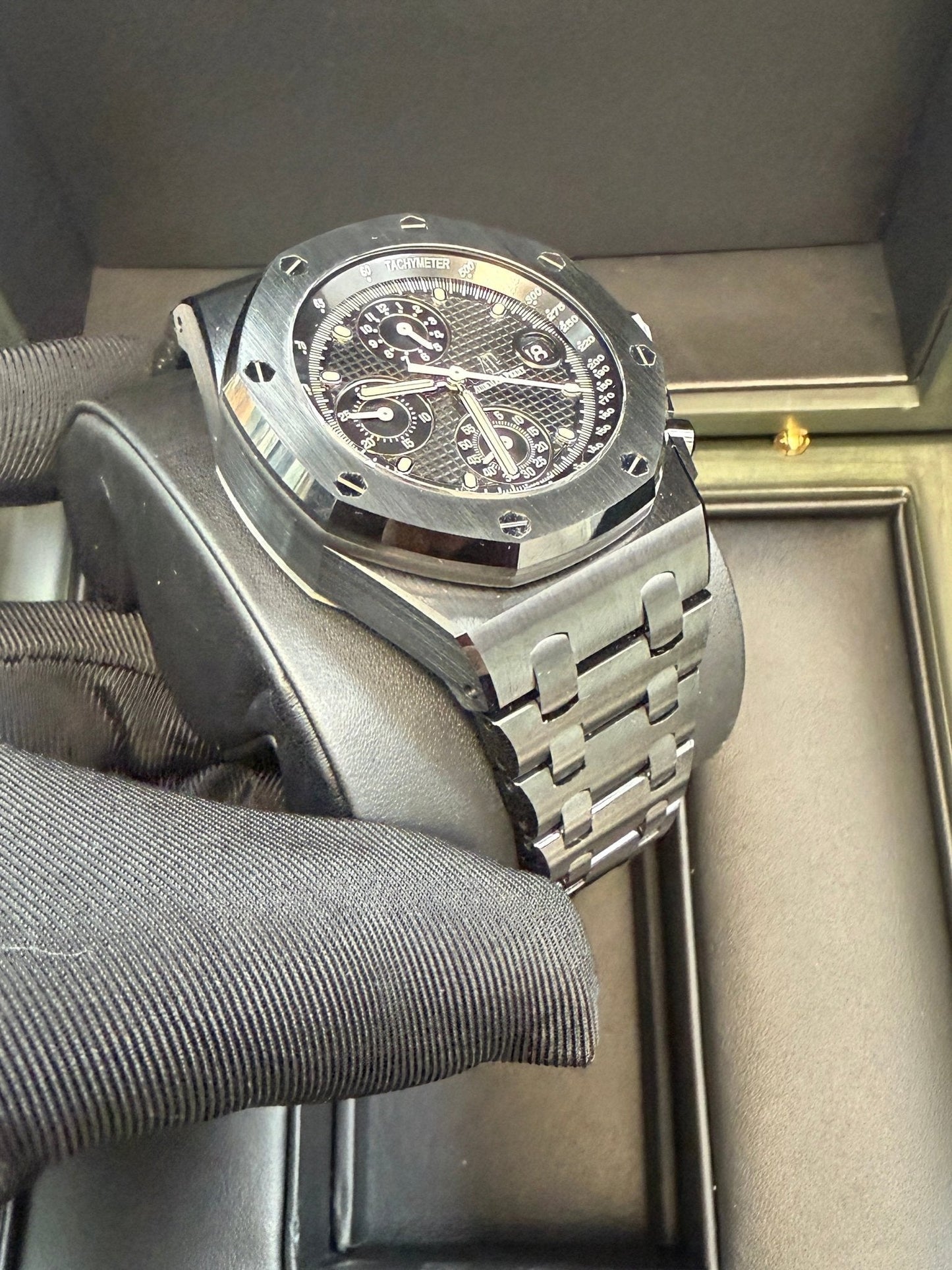 Audemars Piguet Royal Oak Offshore Chronograph Selfwinding Chronograph 42mm Black Dial Ceramic 26238CE.OO.1300CE.01