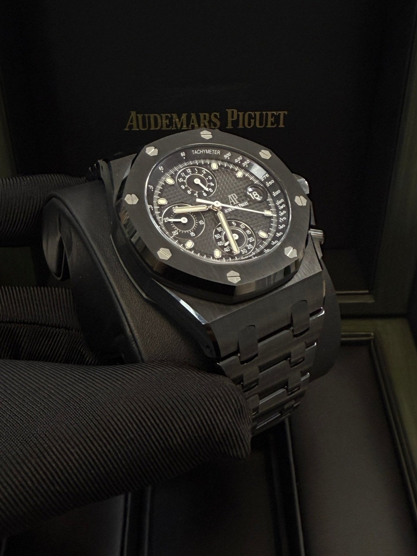 Audemars Piguet Royal Oak Offshore Chronograph Selfwinding Chronograph 42mm Black Dial Ceramic 26238CE.OO.1300CE.01
