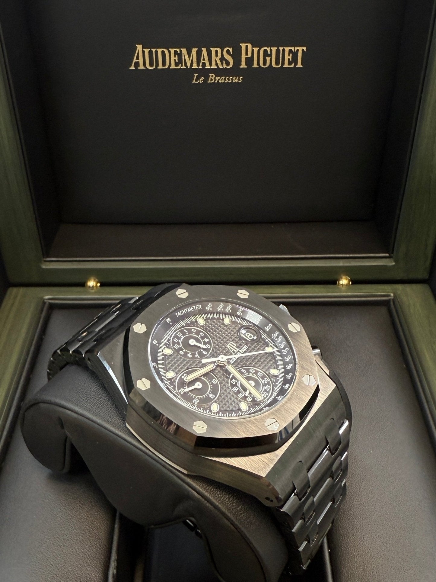 Audemars Piguet Royal Oak Offshore Chronograph Selfwinding Chronograph 42mm Black Dial Ceramic 26238CE.OO.1300CE.01