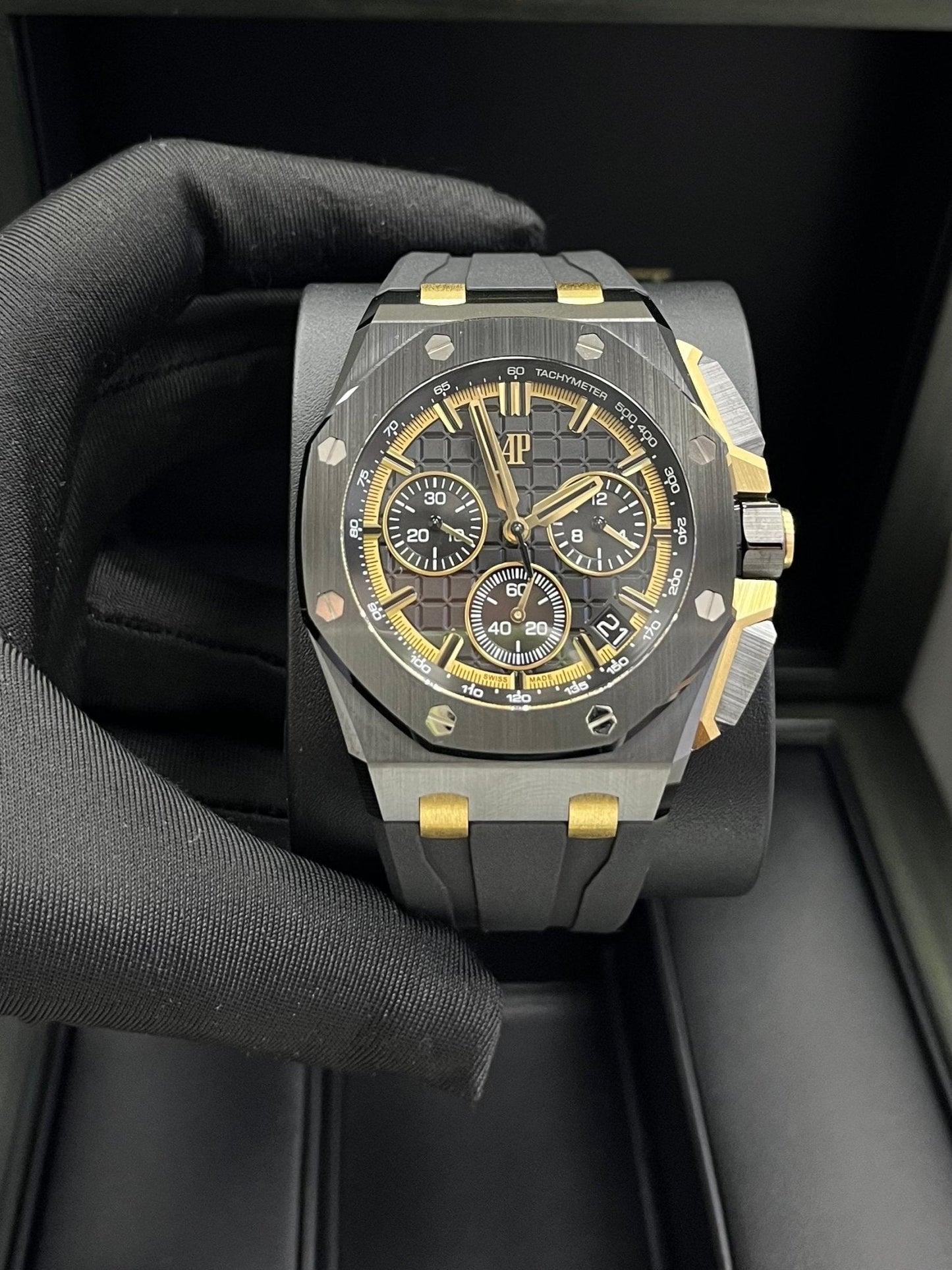 Audemars Piguet Royal Oak Offshore (Ref# 26420CE.OO.A127CR.01)