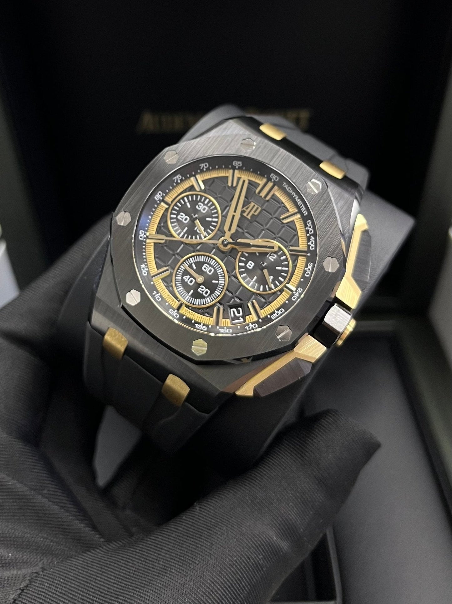 Audemars Piguet Royal Oak Offshore (Ref# 26420CE.OO.A127CR.01)