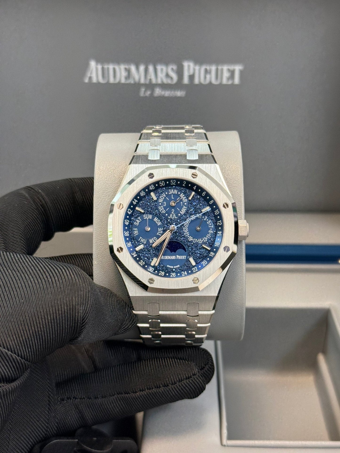 Audemars Piguet Royal Oak Perpetual Calendar “john Mayer” Limited of 200 pieces 41mm White Gold 26574BC.OO.1220BC.02