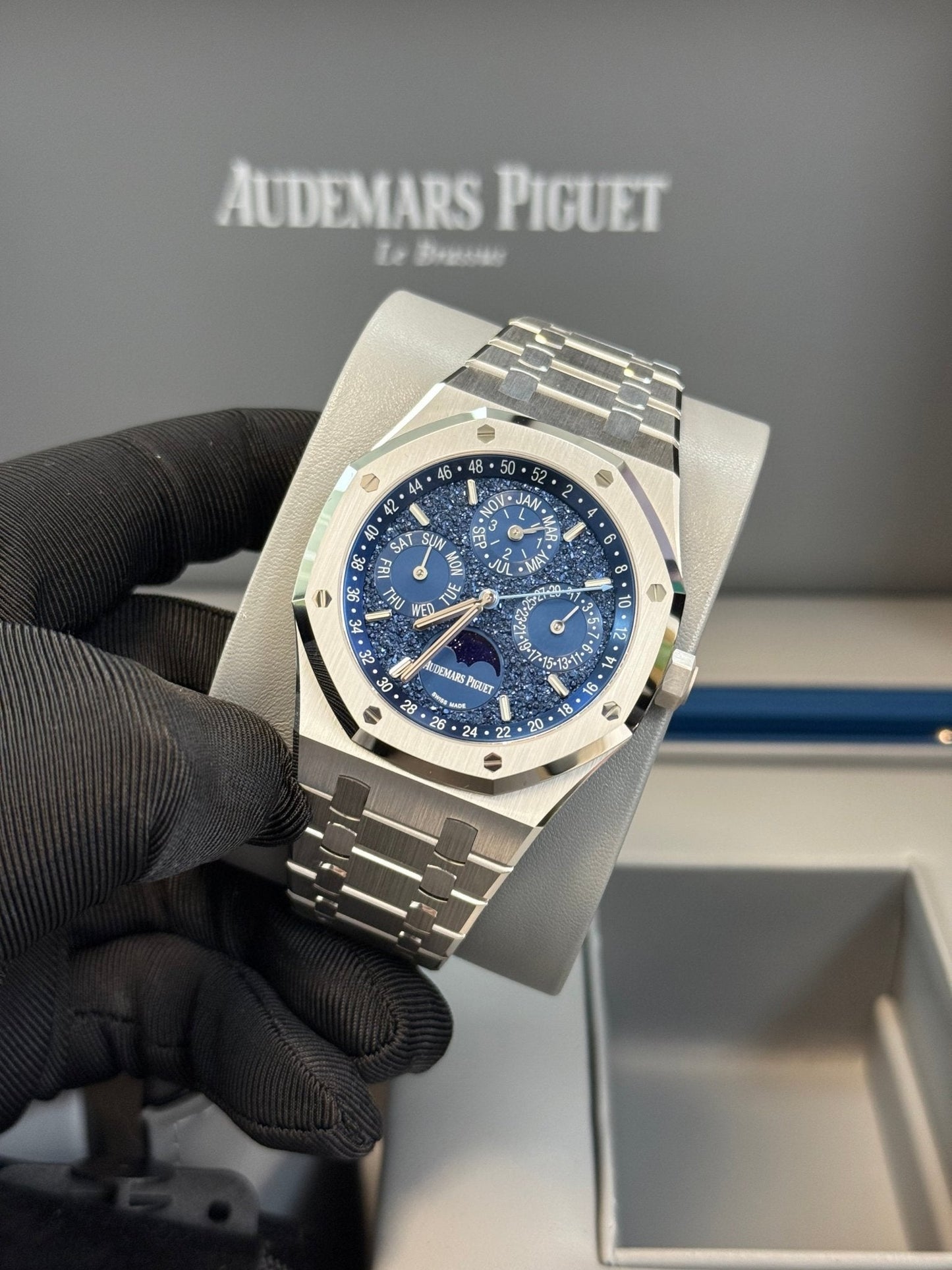 Audemars Piguet Royal Oak Perpetual Calendar “john Mayer” Limited of 200 pieces 41mm White Gold 26574BC.OO.1220BC.02