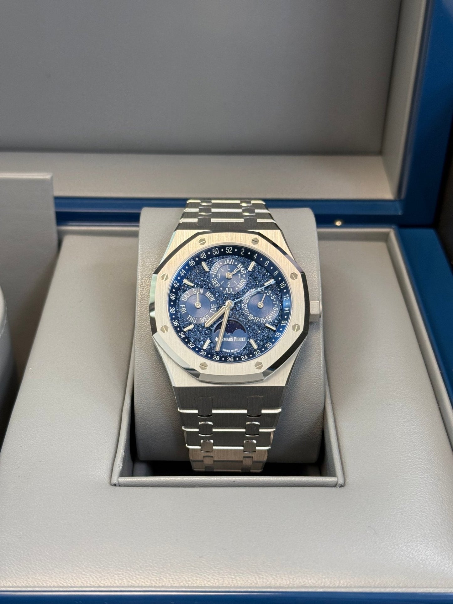 Audemars Piguet Royal Oak Perpetual Calendar “john Mayer” Limited of 200 pieces 41mm White Gold 26574BC.OO.1220BC.02
