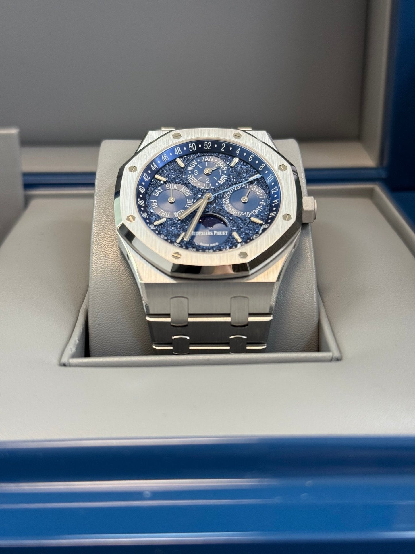 Audemars Piguet Royal Oak Perpetual Calendar “john Mayer” Limited of 200 pieces 41mm White Gold 26574BC.OO.1220BC.02