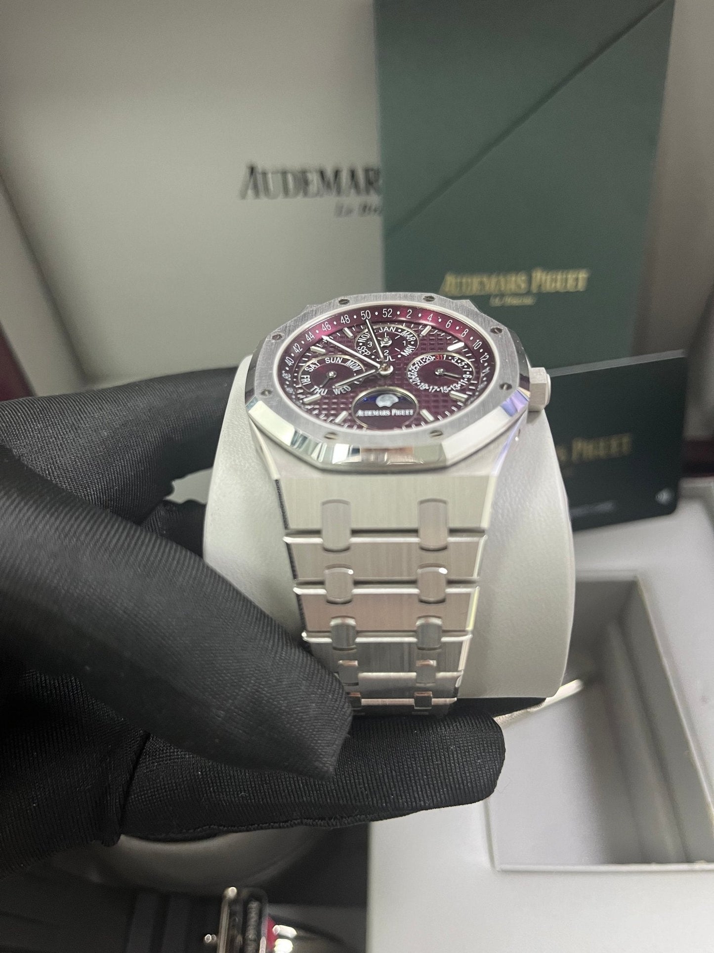 Audemars Piguet Royal Oak Perpetual Calendar SPECIAL EDITION 41mm Royal Oak Burgundy Dial 26574BC.OO.1220BC.01