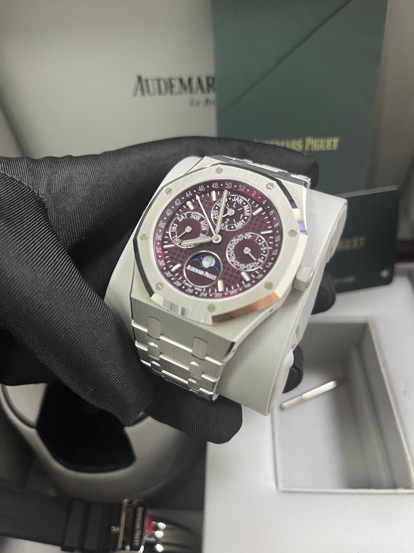Audemars Piguet Royal Oak Perpetual Calendar SPECIAL EDITION 41mm Royal Oak Burgundy Dial 26574BC.OO.1220BC.01