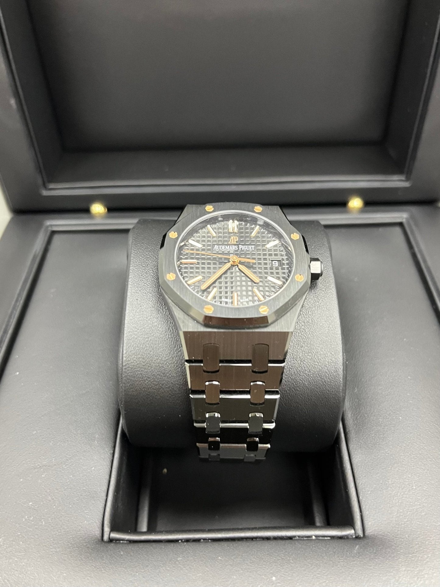 Audemars Piguet Royal Oak Selfwinding 34mm Black Ceramic 77350ce.oo.1266ce.01