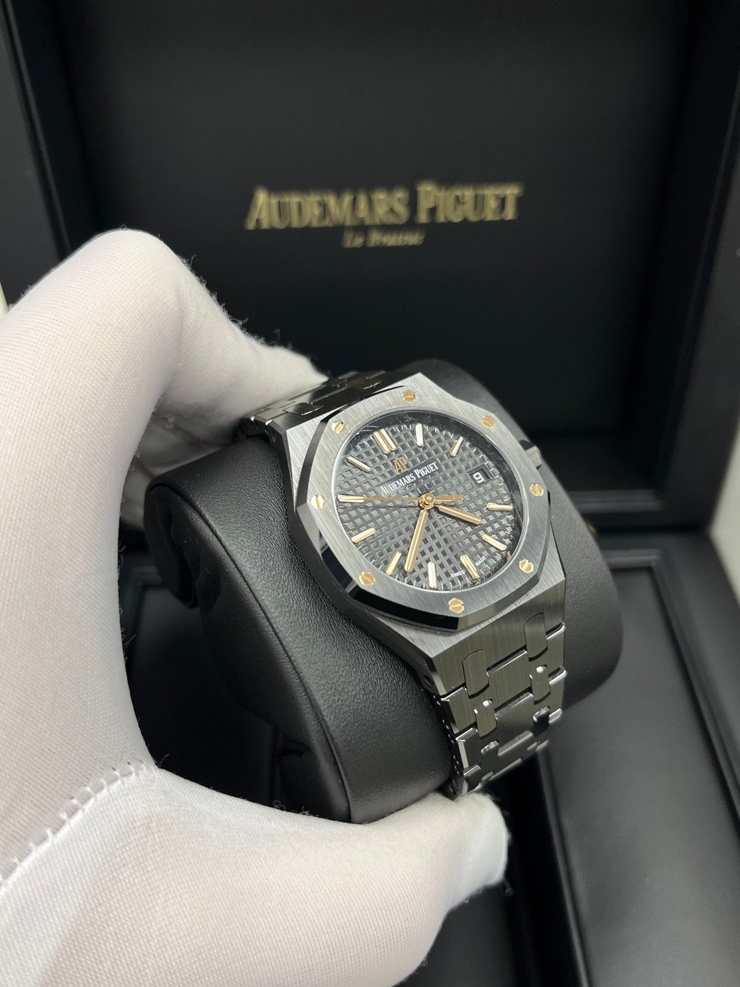 Audemars Piguet Royal Oak Selfwinding 34mm Black Ceramic 77350ce.oo.1266ce.01