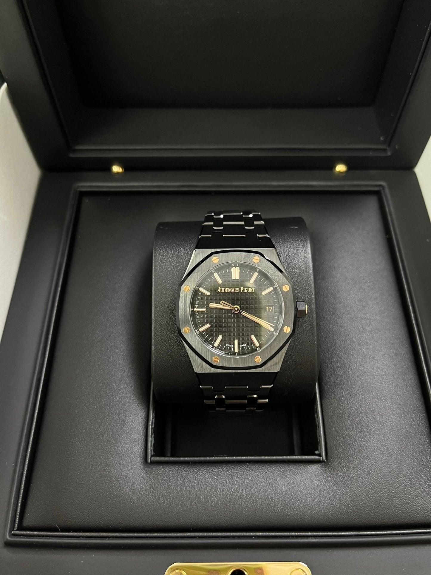 Audemars Piguet Royal Oak Selfwinding 34mm Black Ceramic 77350CE.OO.1266CE.03.A