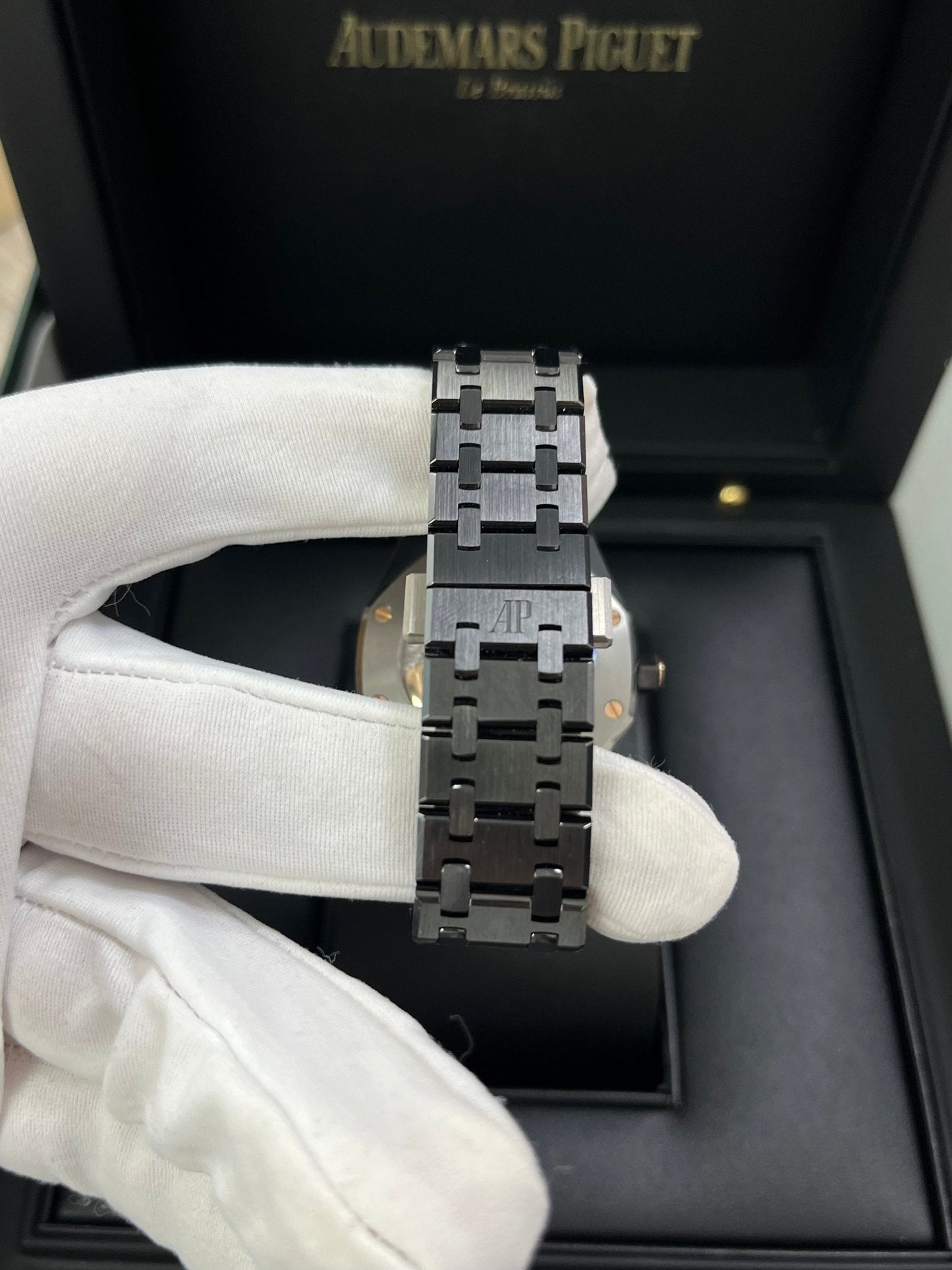 Audemars Piguet Royal Oak Selfwinding 34mm Black Ceramic 77350CE.OO.1266CE.03.A