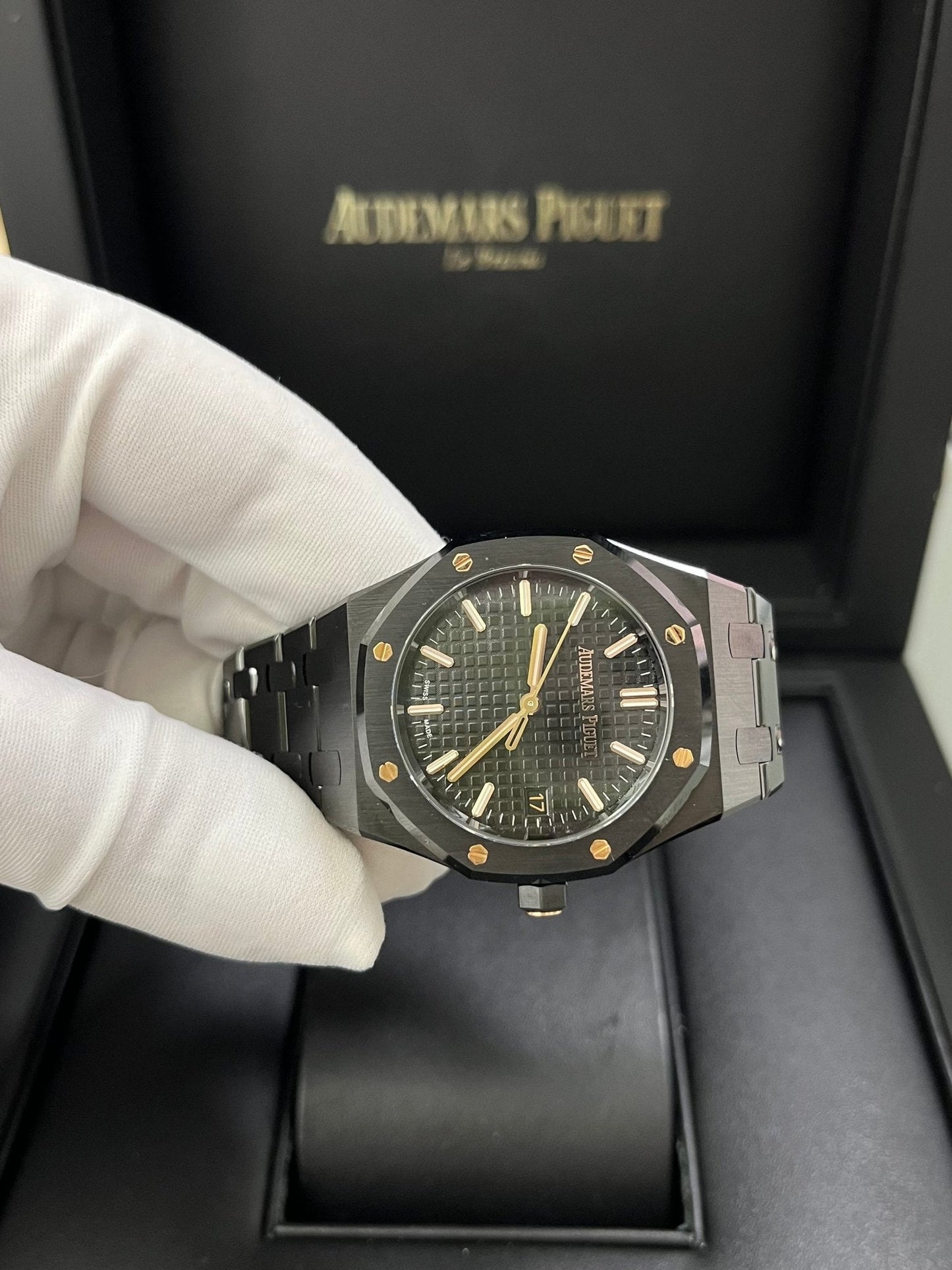Audemars Piguet Royal Oak Selfwinding 34mm Black Ceramic 77350CE.OO.1266CE.03.A