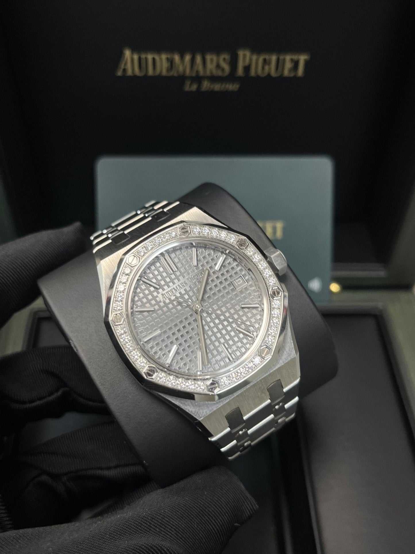 Audemars Piguet Royal Oak Selfwinding 50th Anniversary 15551ST.ZZ.1356ST.03