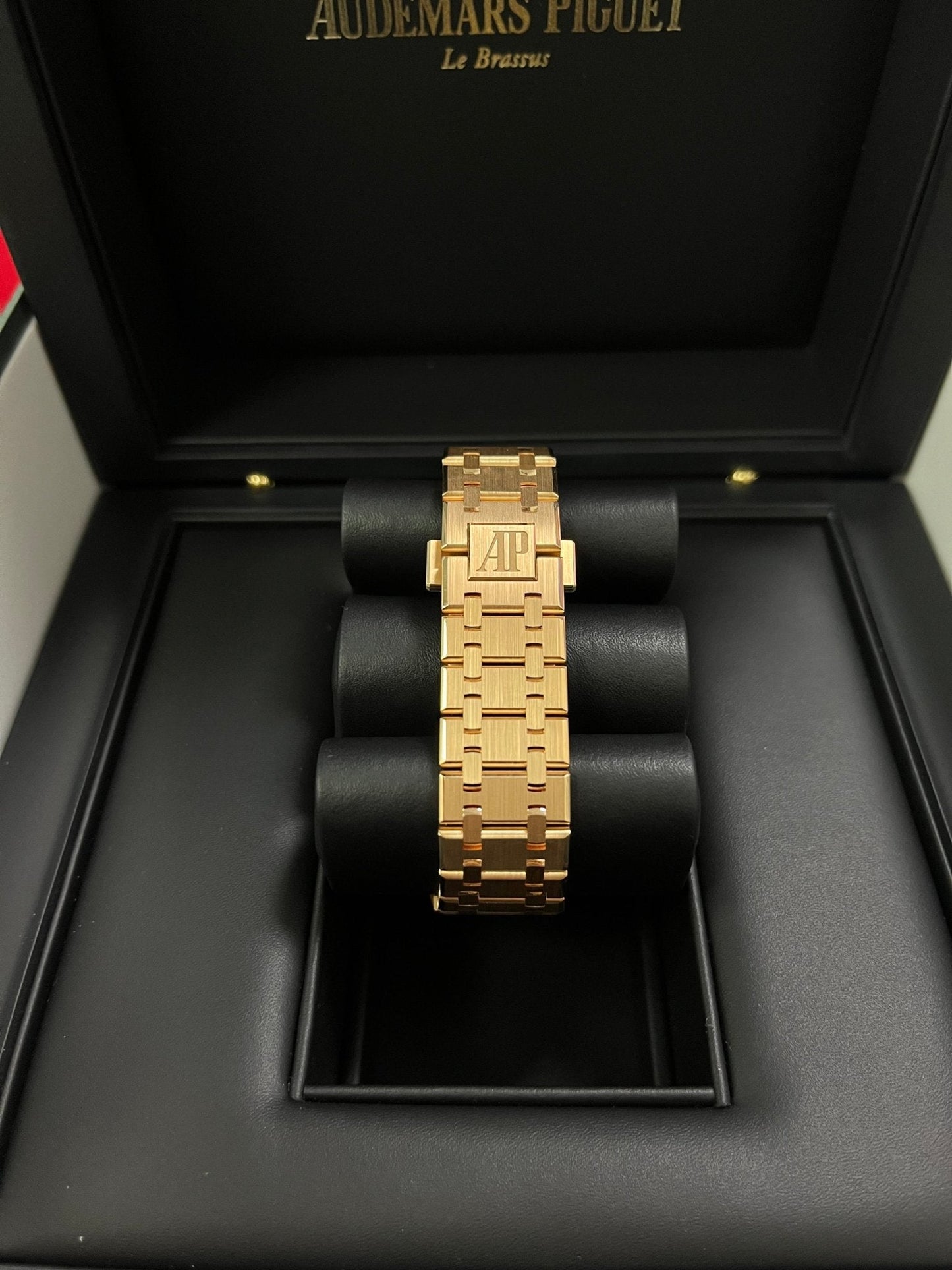 Audemars Piguet Royal Oak Selfwinding 50th Anniversary Blue Dial 15551OR.ZZ.1356OR.02