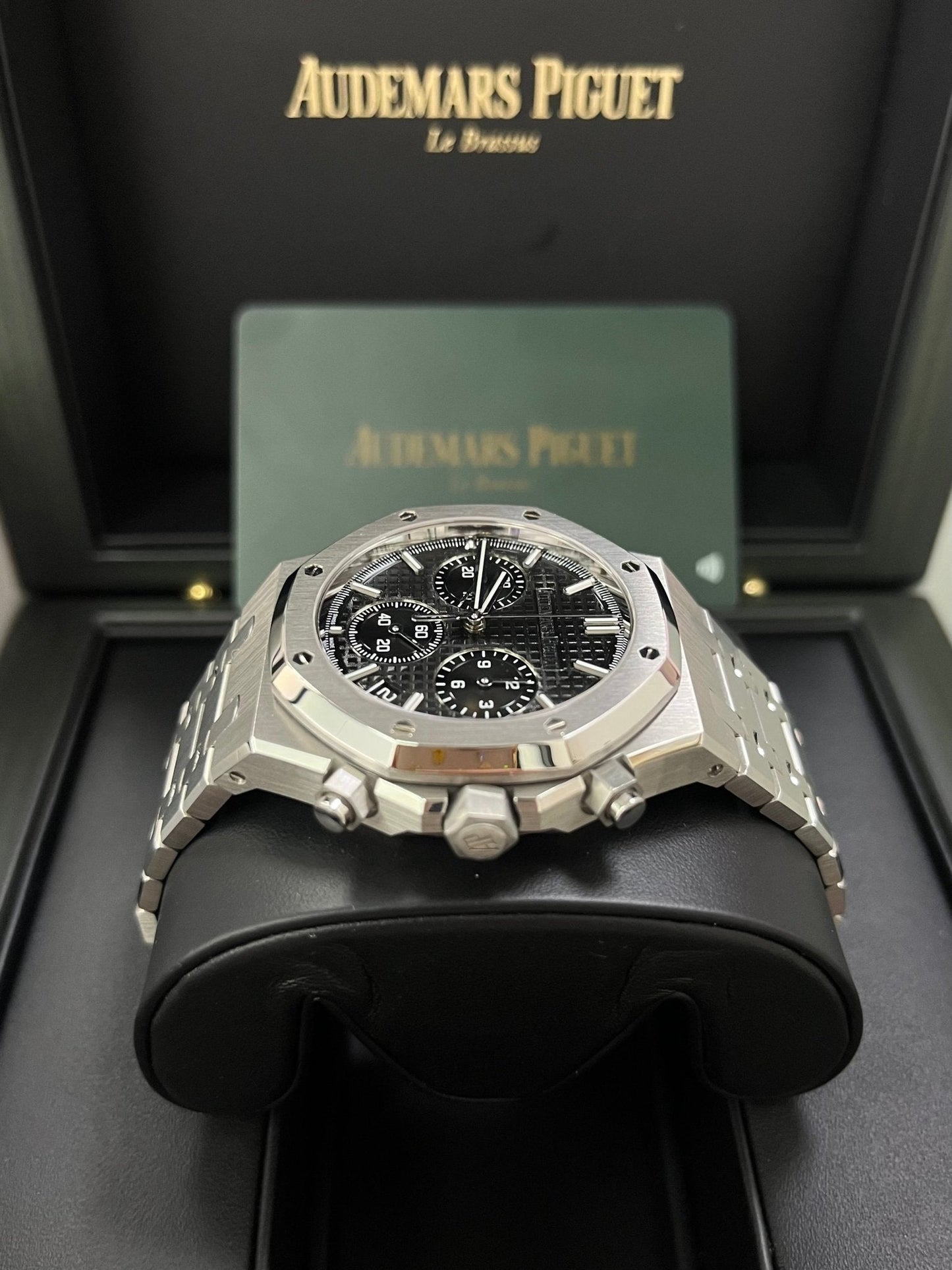 Audemars Piguet Royal Oak Selfwinding Chronograph Steel Black Dial 41mm Reference 26240ST.OO.1320ST.06