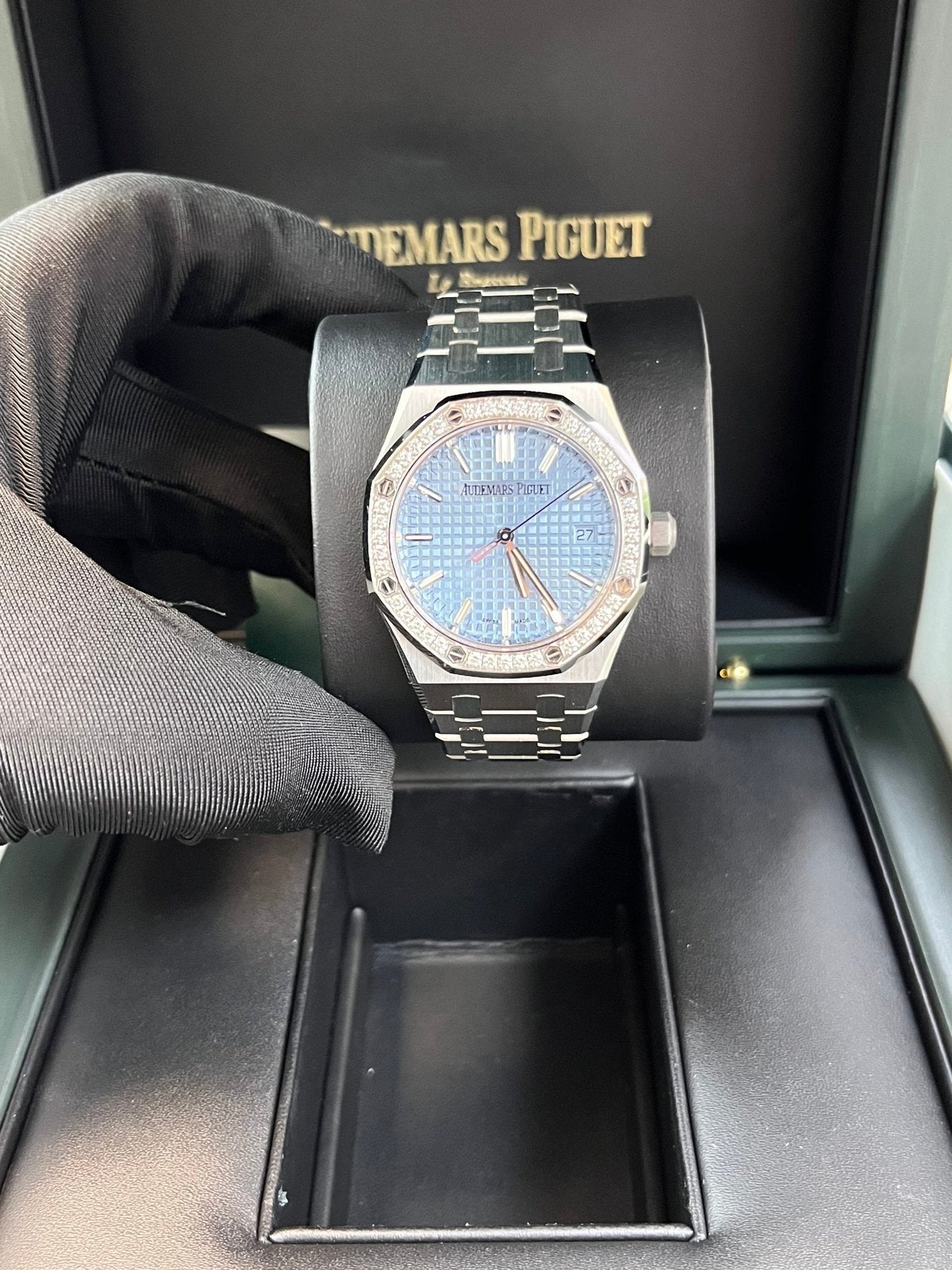 Audemars Piguet Royal Oak Selfwinding Ice Blue Dial 77451ST.ZZ.1361ST.03