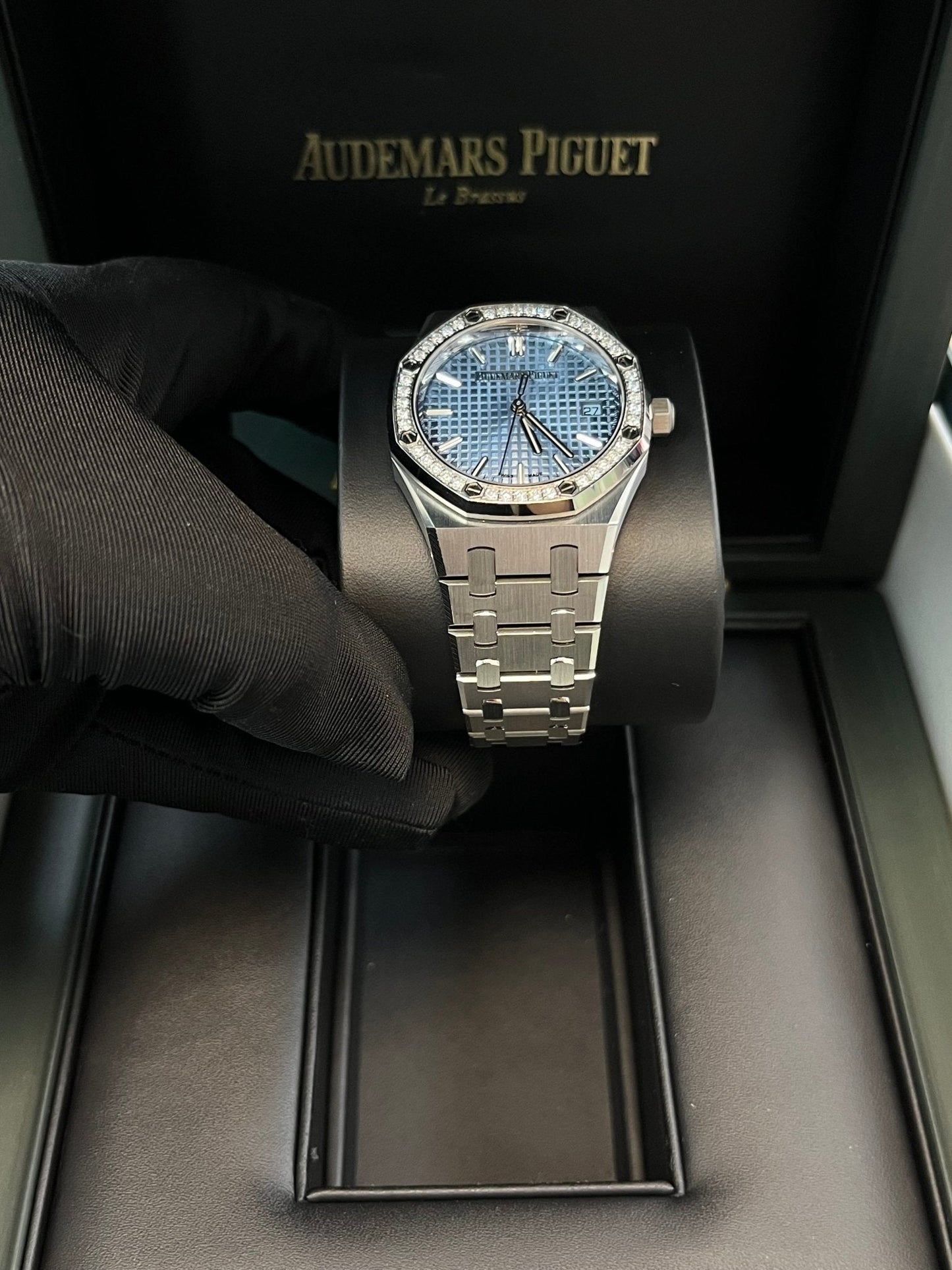 Audemars Piguet Royal Oak Selfwinding Ice Blue Dial 77451ST.ZZ.1361ST.03