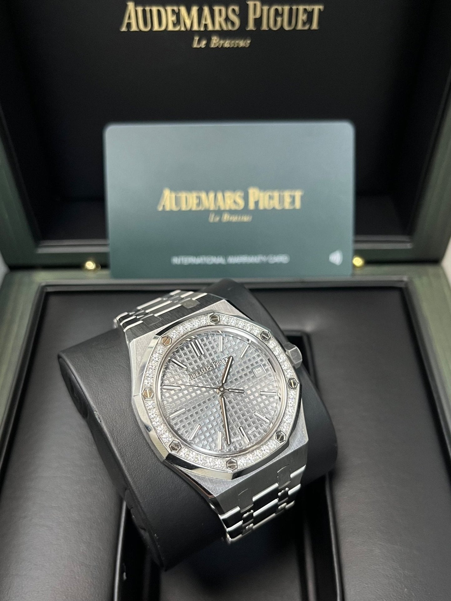 Audemars Piguet Royal Oak Selfwinding (Ref# 15551ST.ZZ.1356ST.06)