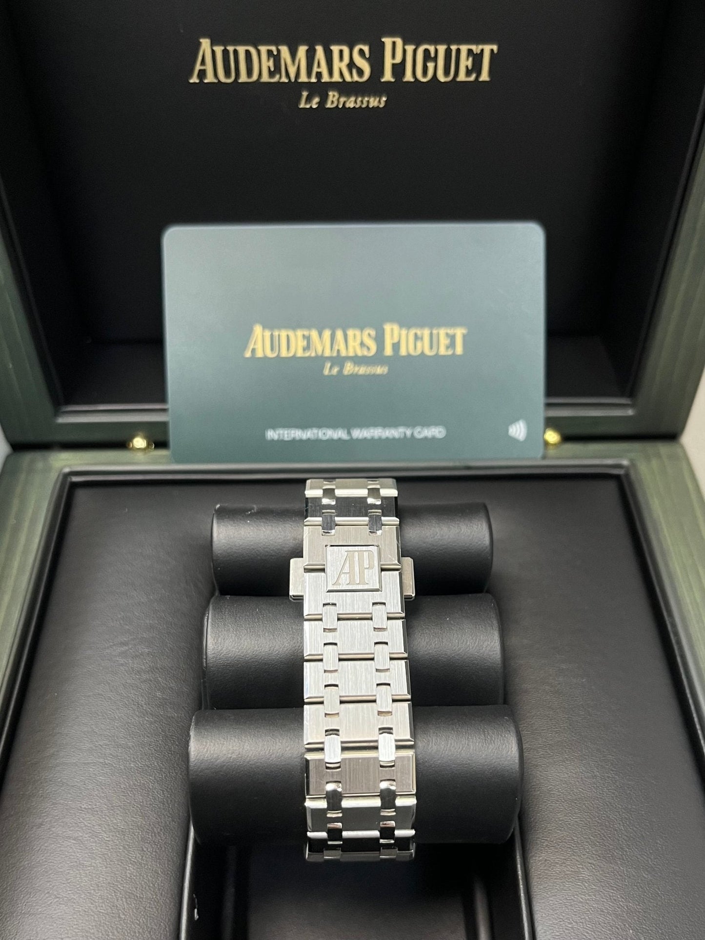 Audemars Piguet Royal Oak Selfwinding (Ref# 15551ST.ZZ.1356ST.06)