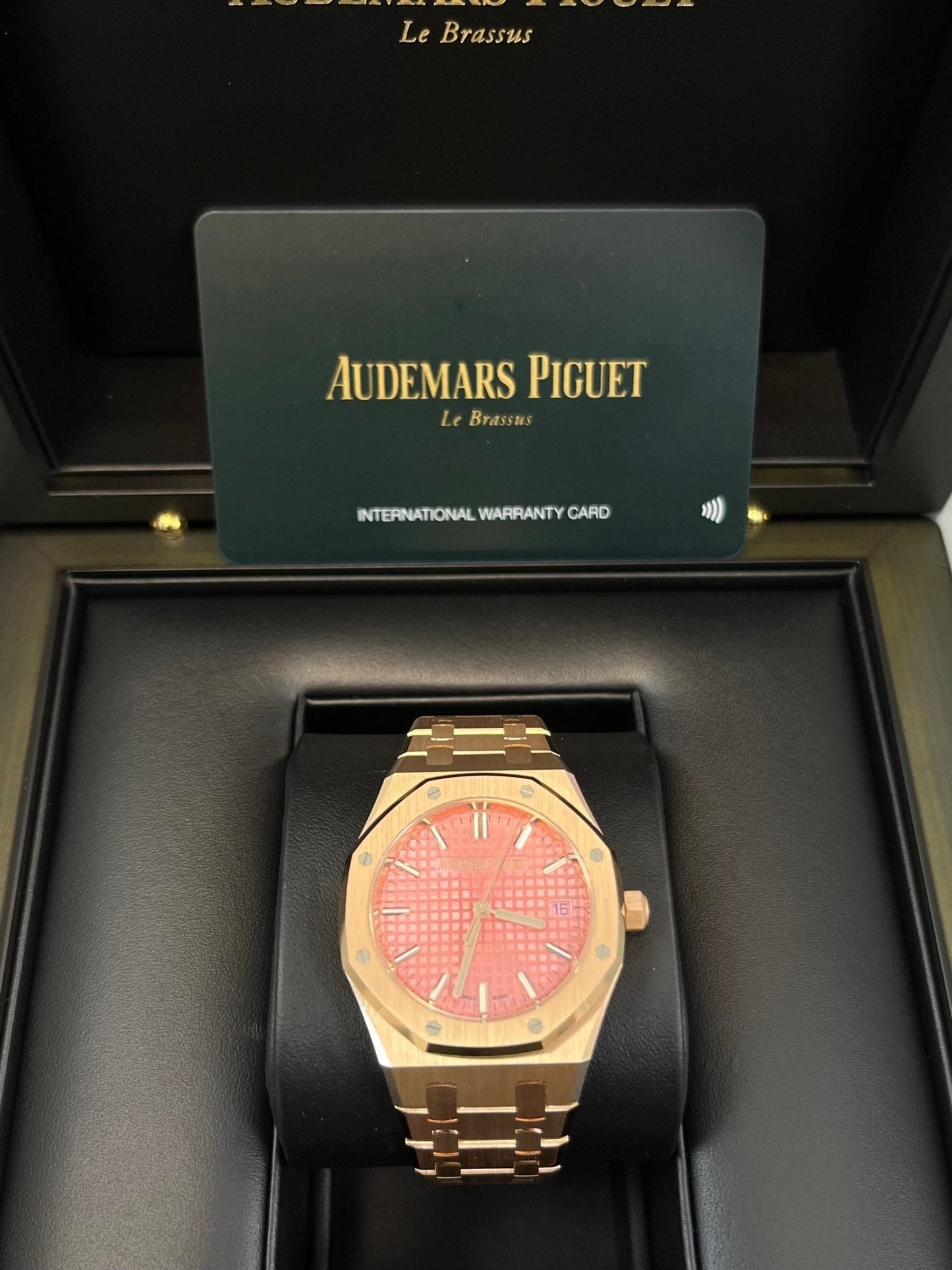Audemars Piguet Royal Oak Selfwinding Rose Gold Pink Dial 34mm Royal Oak Selfwinding Ref. 77450OR.OO.1361OR.01